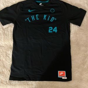 ♦️SALE♦️ Ken Griffey Jr Nike tee